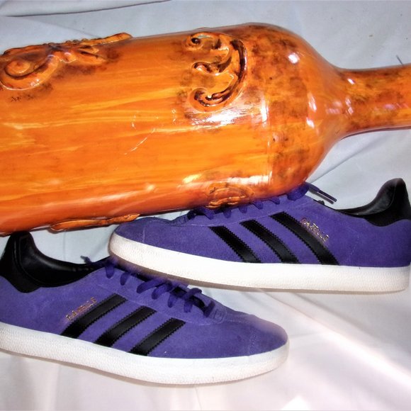 purple and gold mens tennis shoes